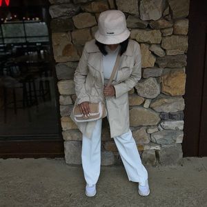 Steve Madden hat and sherpa bag